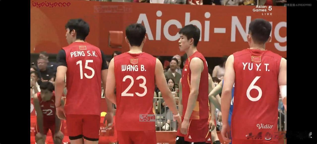 颗粒无收的2026，中国男排不知道该说些什么！赛前，我还信誓旦旦得说能拿到铜牌
