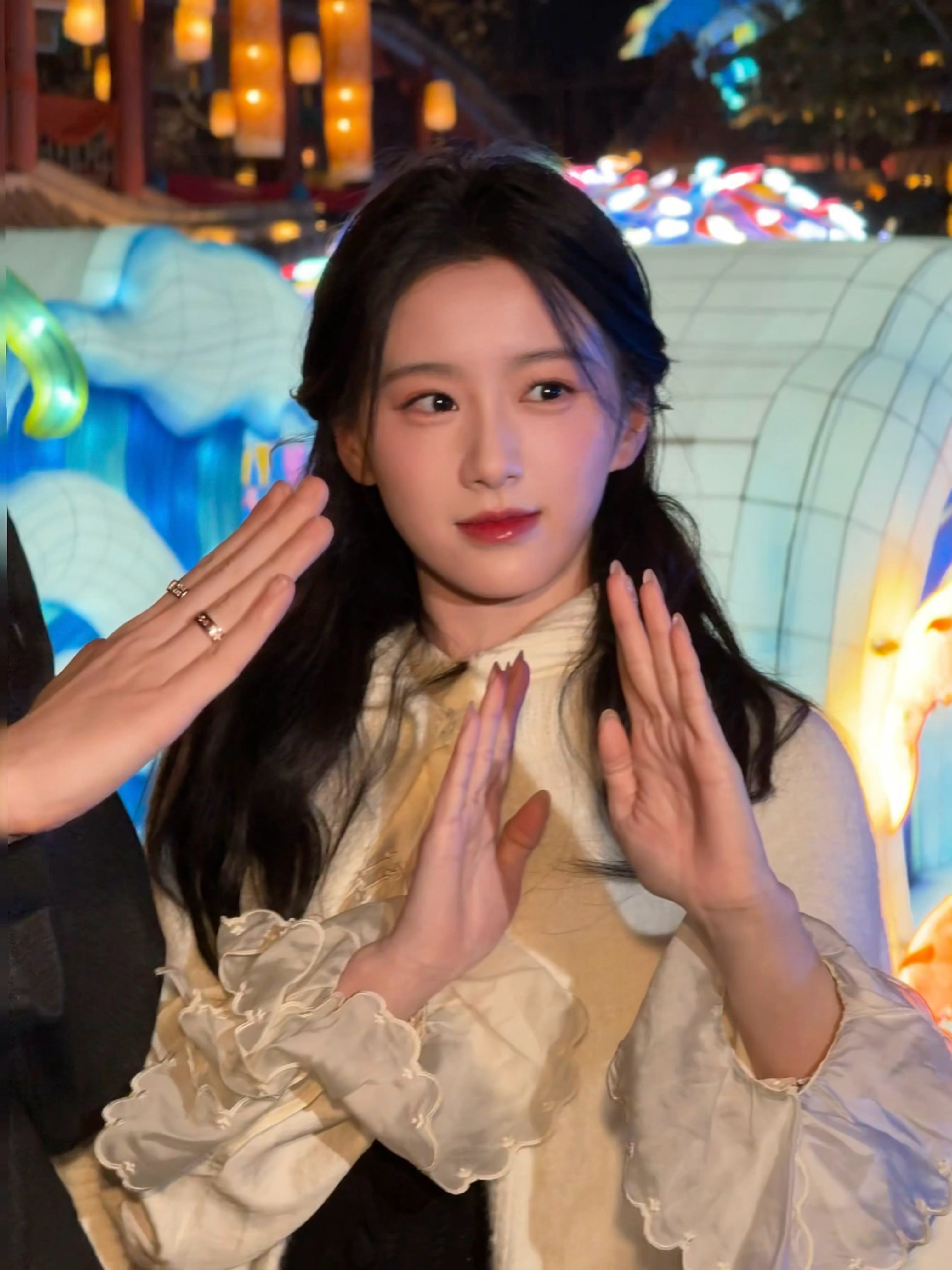 包上恩在复制粘贴的时代，你是手写的诗