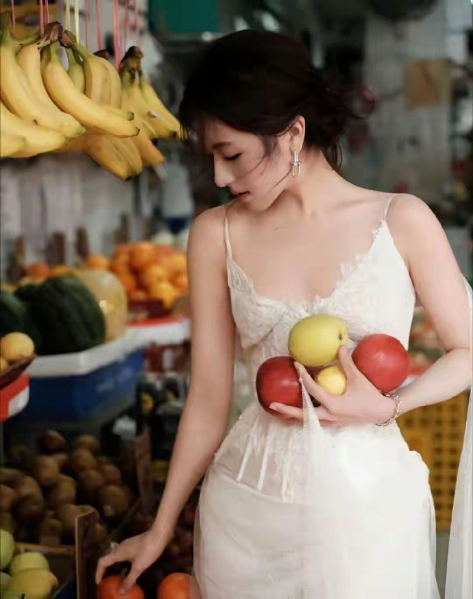 太明媚了李兰迪！！！！好美，好多彩的世界！​​​