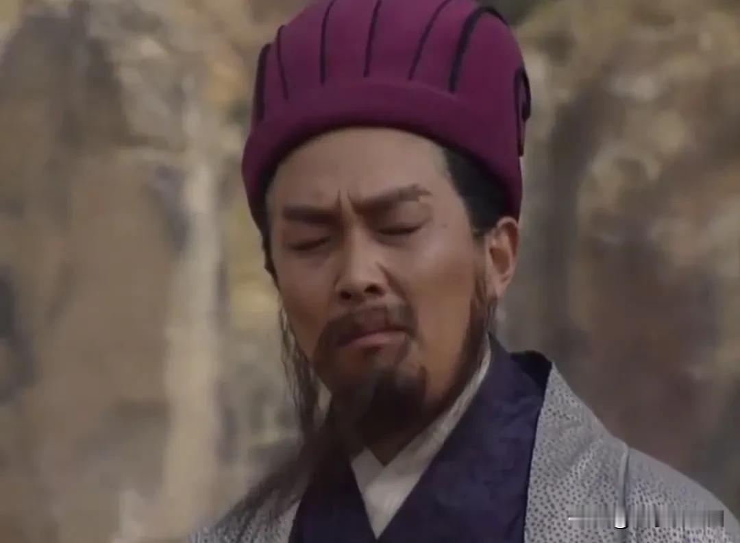 诸葛亮在火烧藤甲兵后伤心落泪！叹息道必折阳寿十年！据三国演义记载，诸葛亮在南征过