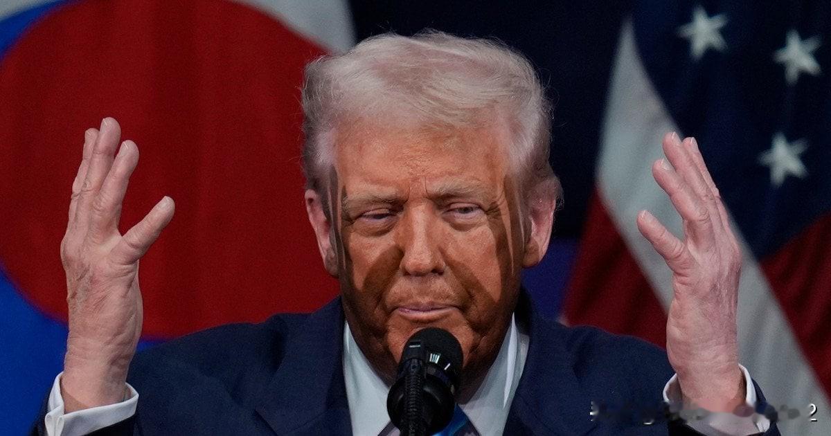 特朗普在美国的支持率持续下滑美国总统特朗普的支持率依然低迷，且有持续下降趋