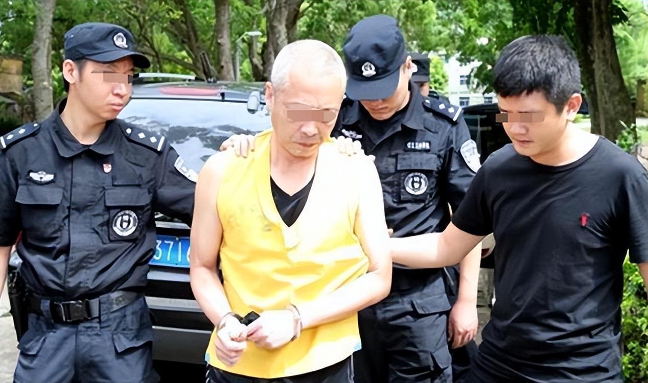 武汉那个大名鼎鼎的村支书，黄大发，终于判了。一审结果，死刑。这个结果，等了很久