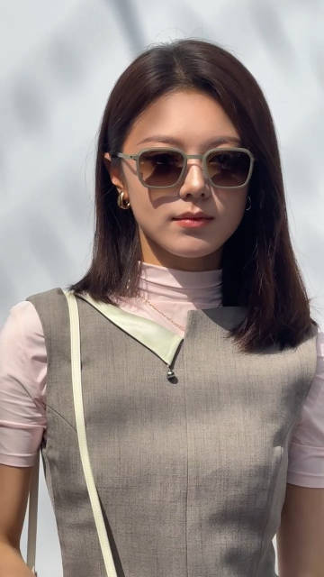 赵今麦线下活动听取妈声一片赵今麦轻熟感有没有听到后面的妈声一片啊哈哈哈哈哈