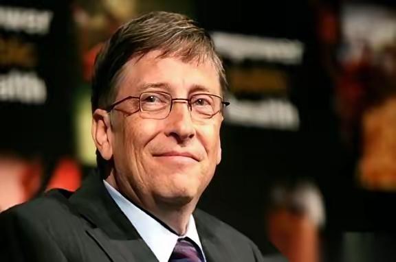 比尔盖茨把话挑明了。他说，最多7年，我们中的大多数人，可能就“无工可打”。