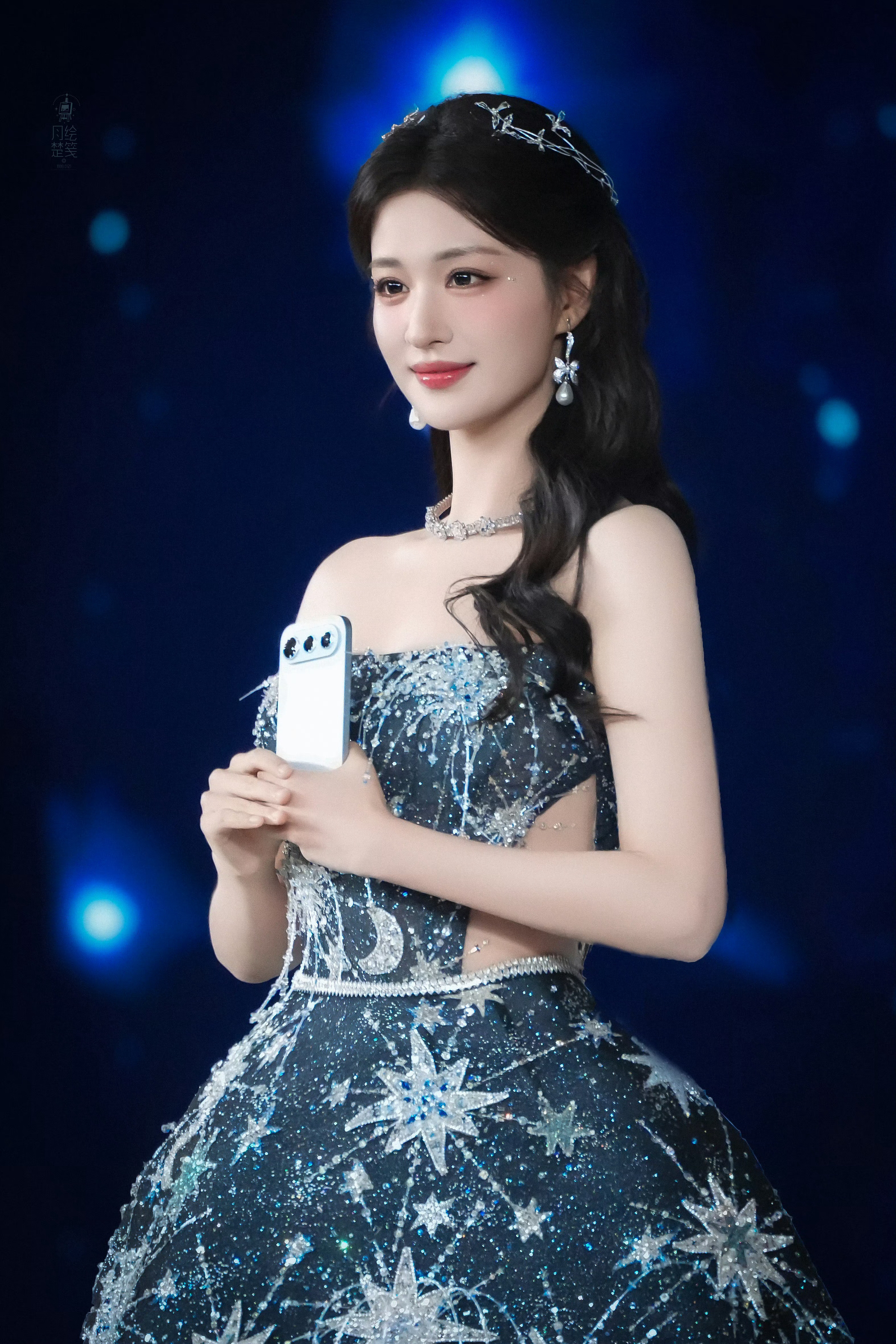 王楚然空降荣耀600发布会王楚然玉足脚脚，发射发射＞＞＞💕💕💕