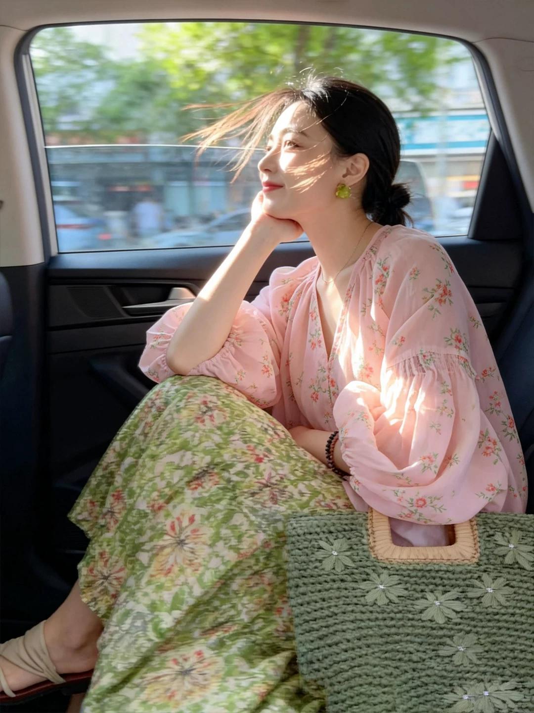 女人如何做到情绪稳定？这是很多人在纠结和苦恼的一件事，实话说，一个女人情绪