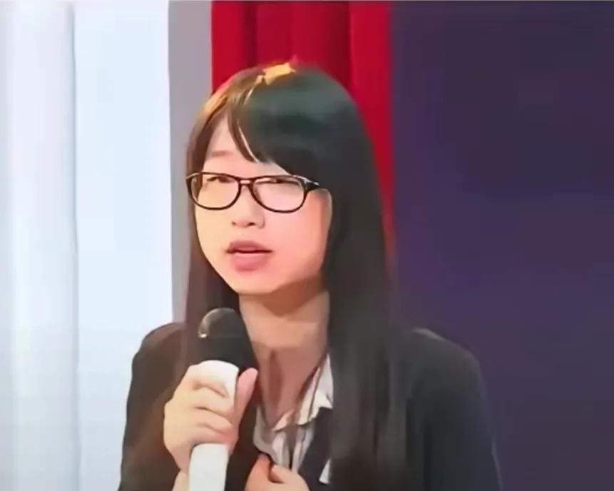 我有一种强烈的预感！母亲节文案的余思月是不会离职的，原因很简单，因为