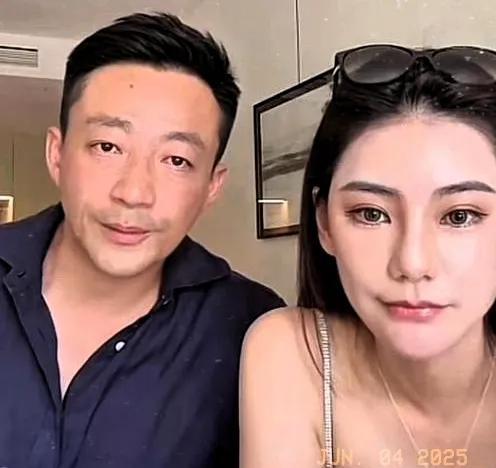 前两年汪小菲想见孩子可麻烦了，得按女方定的时间地点，还得公证录像，后来连回北京都