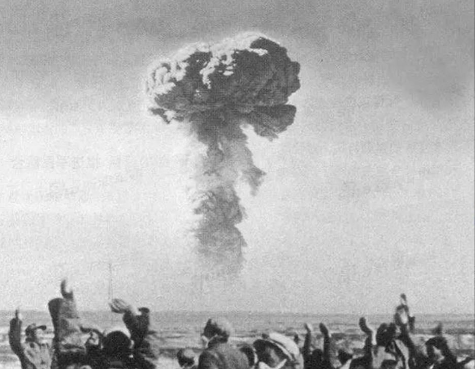 不可思议！被中国用核武器轰炸了45次的罗布泊，现在竟然变成了这样！古地图上标