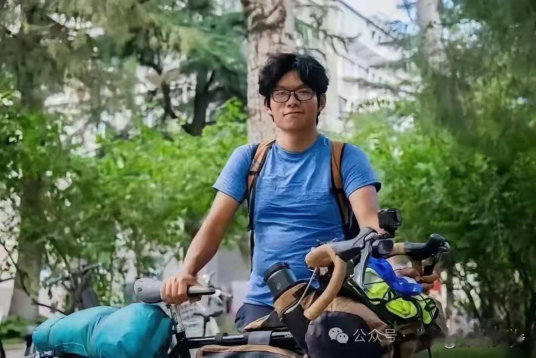 太燃了！19岁昆明小伙骑行3300公里赴京上大学，这才是青春最好的模样“真虎