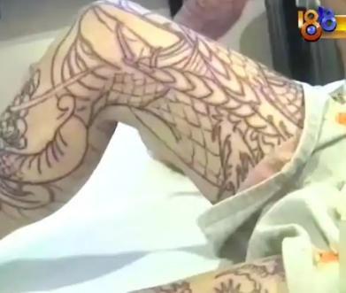杭州一位母亲把放暑假的14岁儿子接到身边生活，本想着好好照看孩子，将来还打算送他