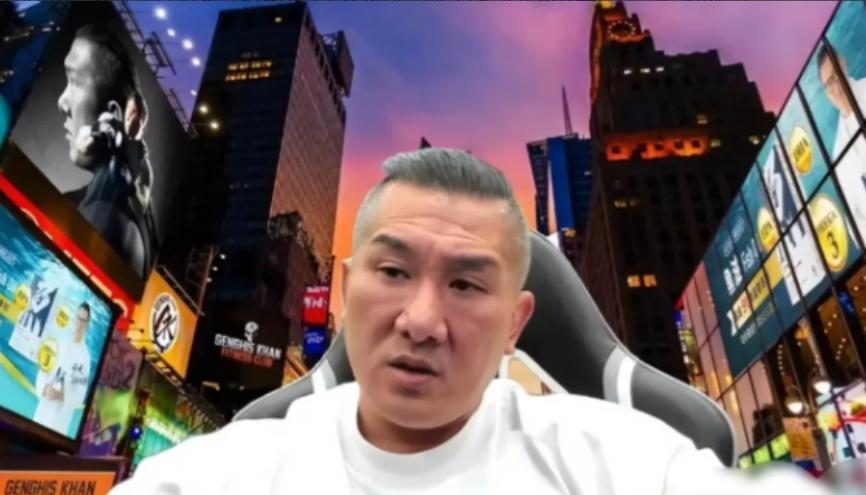 台湾网红“馆长”在直播里把话挑明了，今后不再组织赴大陆的自由行活动。他给出的理由