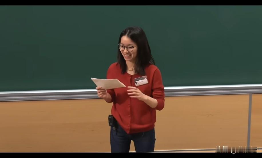 王虹教授获奖了就有人拿韦东奕来比较其实没必要比较，各走各的路各有各的人生，