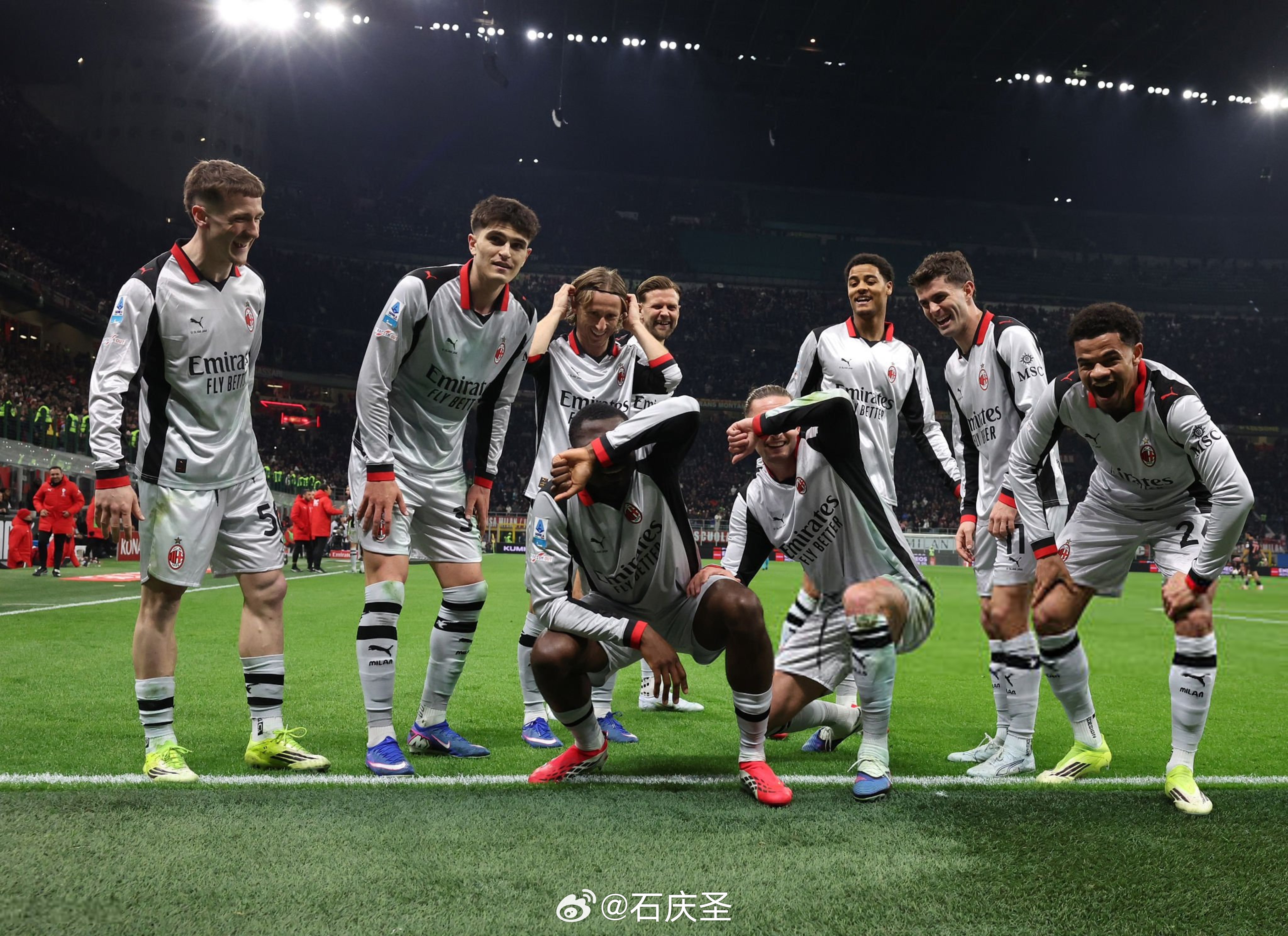 AC米兰3-2力克都灵，阿莱格里352阵型再显神威，前四在望！