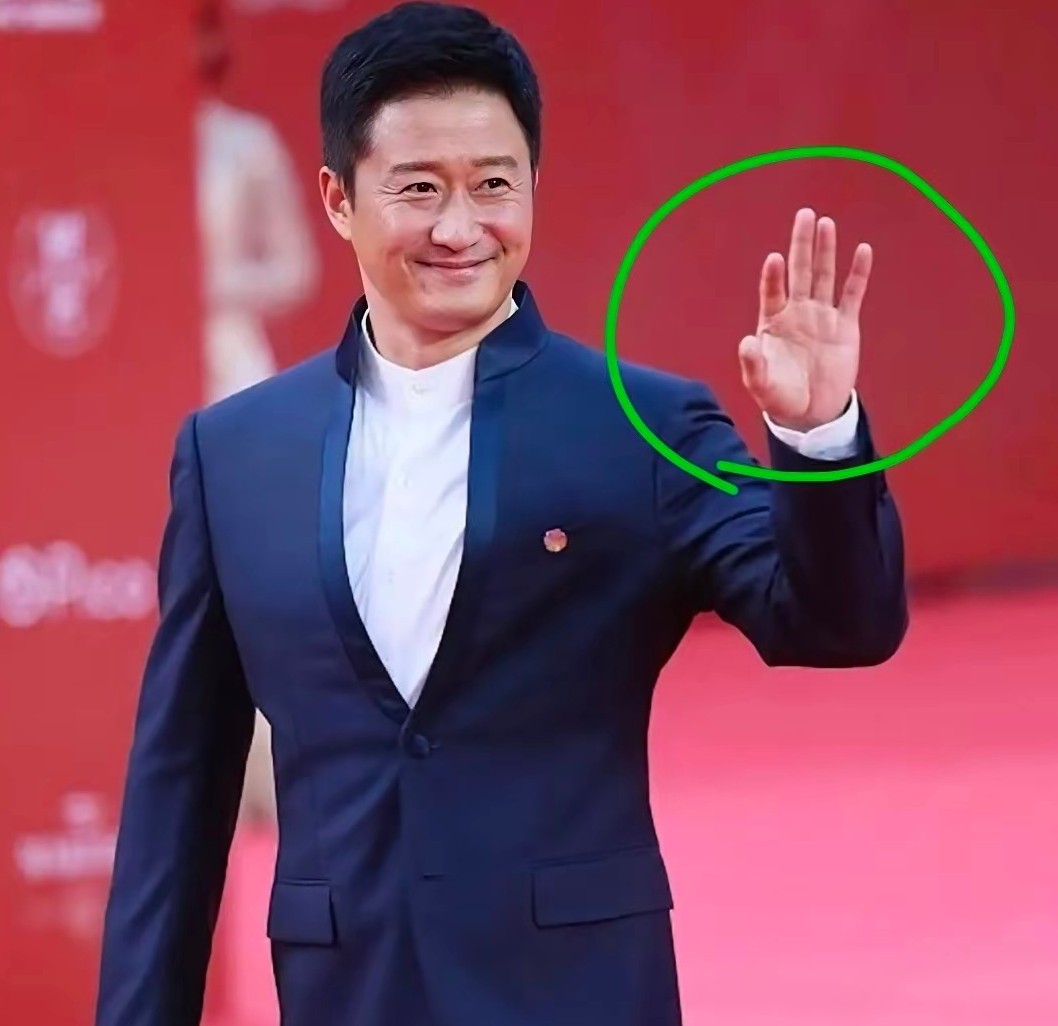我敢打包票现在全网最开心的就是吴京了因为他终于可以拍着胸脯说：臣妾此身从此分
