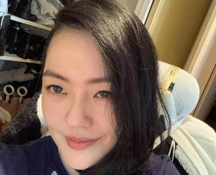 现在小s最后悔的事，不是去日本旅行，也不是让姐姐大s病死在了日本，而是不应该
