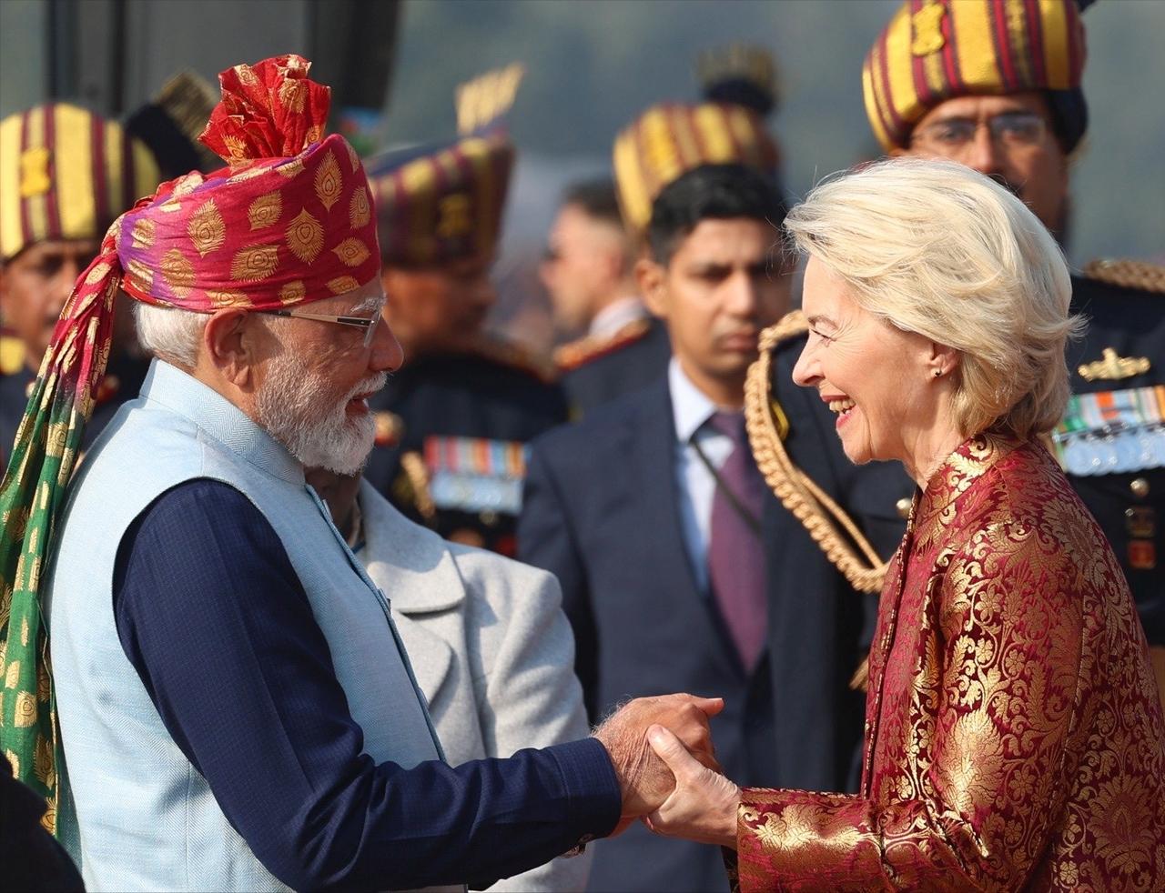 印度抛弃美国了当地时间1月26日，印度贸易秘书透露：印度与欧盟已经结束贸易协