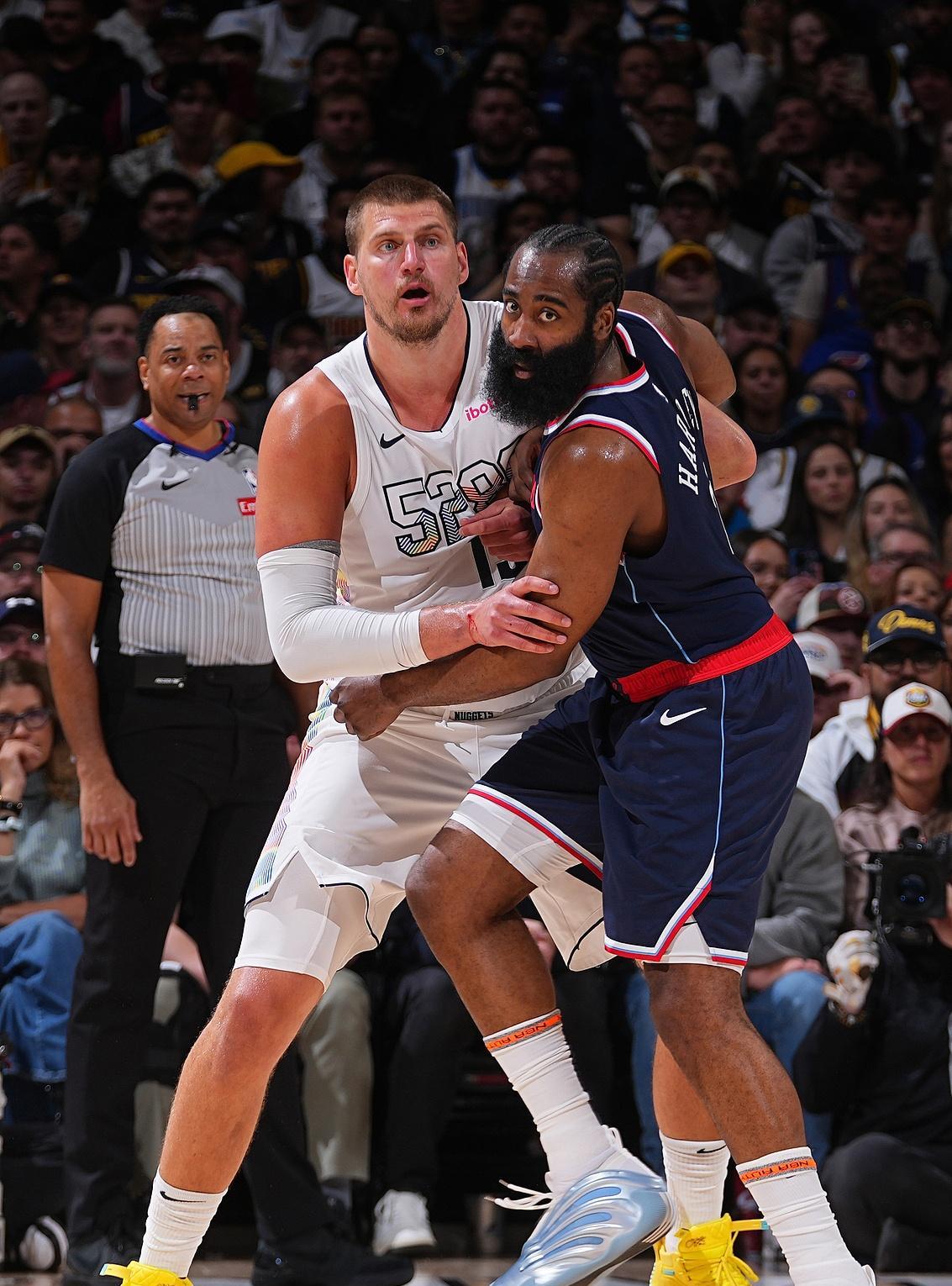 太烂了！哈登G5天王山之战9投3中仅得11分还有4失误！NBA季后赛首轮G5