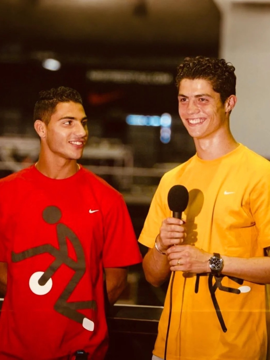 我看罗也是这眼神