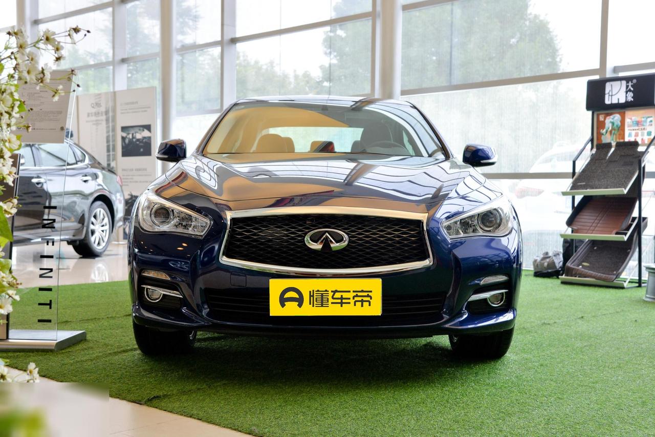 最近看了好多车，也试了两台——英菲尼迪Q50L2016款和斯柯达速派2016款