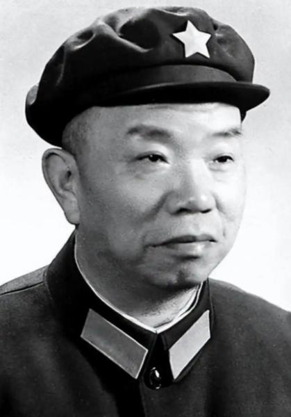开国大将里，长相最吓人的是谁？王树声。钱钧将军的原话：虎背熊腰，满脸横肉，如怒目