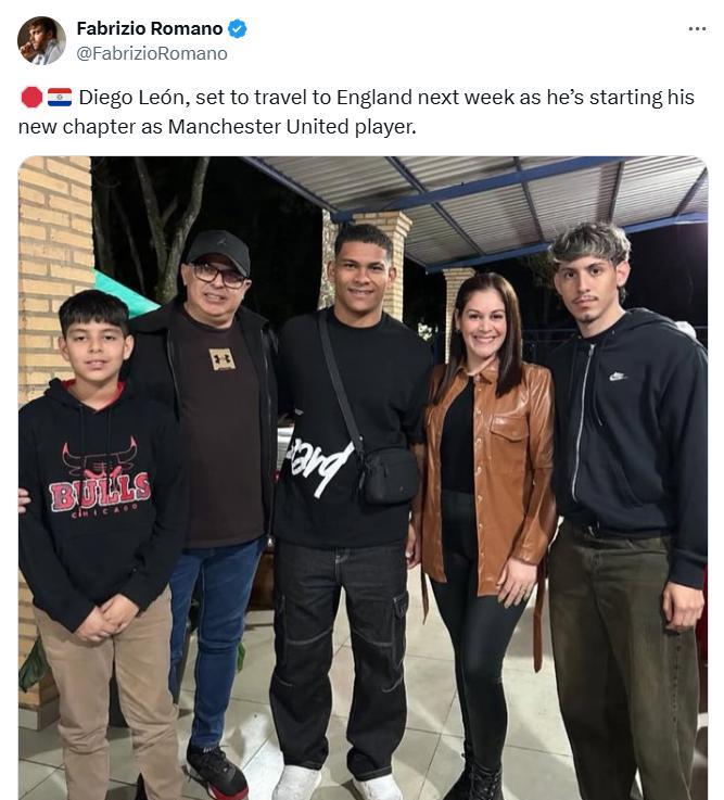 曼联的左翼卫人满为患了罗马诺刚刚说了马拉西亚会回曼联的消息，如今迭戈莱昂也准备
