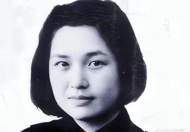 傅作义之子傅恒临终前立下遗嘱：2003年向后人坦言，当年痛骂姐姐傅冬菊并非出于忠