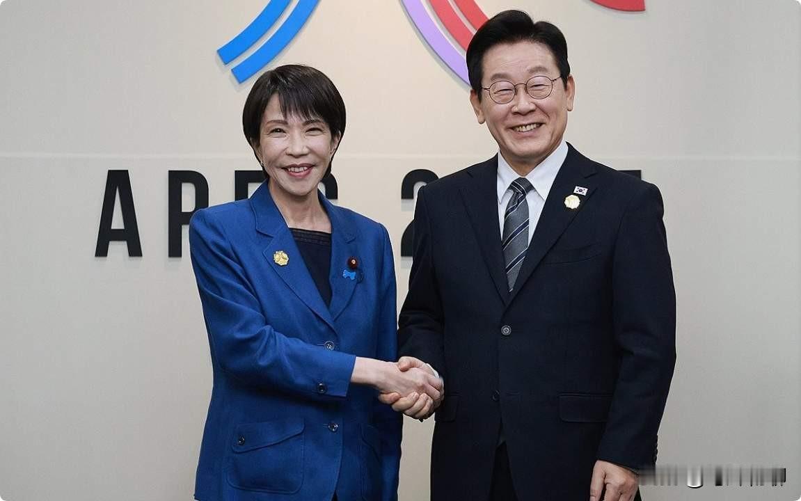 大家都知道，韩国APEC峰会昨日已落幕，作为东道主的韩国总统李在明在此次峰会上可