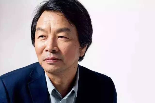 刘震云告诫女儿：&;女人必须现实一点，没有任何一个男人跟你结婚是为了给...