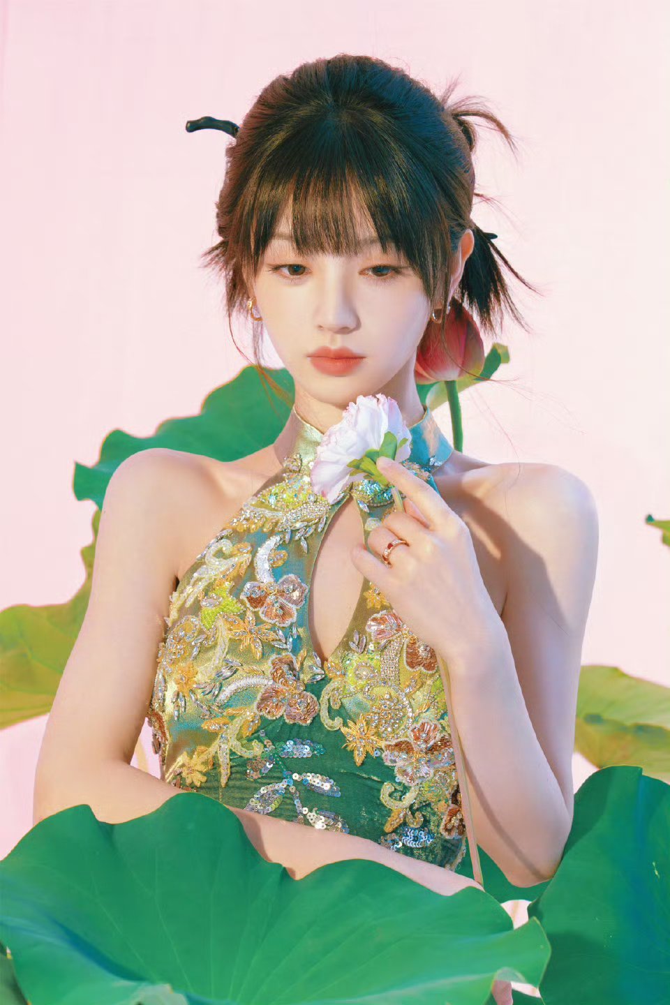 田曦薇～～田曦薇田曦薇忙忙碌碌寻宝藏​​​