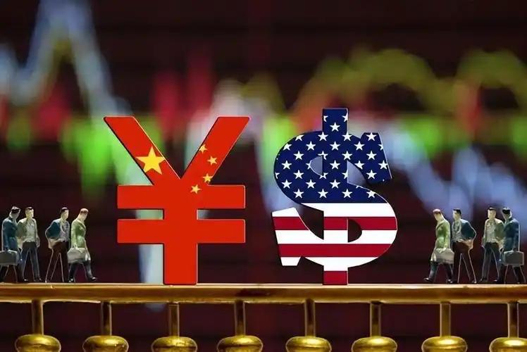 美国认为只要我不降息，中国就要爆雷了，中国觉得只要我忍一忍，美国就该降息了，那么