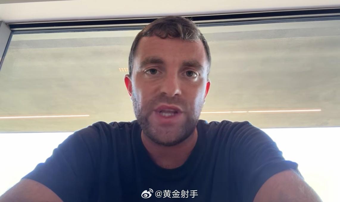 曼城罗马诺在个人频道更新视频，谈到了曼城和恩佐的情况。罗马诺表示昨晚我的视频里