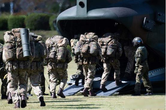 古巴凌晨开火，美方装聋作哑，主权底线悄悄划清2026年2月25日凌晨，古巴中