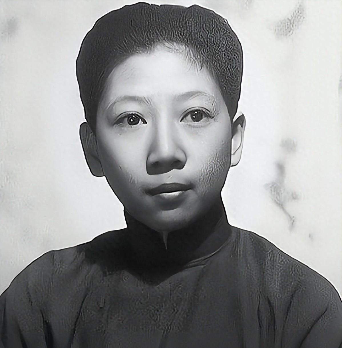 孔令伟搅乱卫立煌相亲，两人结下深厚友情，宋美龄96岁高龄时曾亲自坐飞机探望她1
