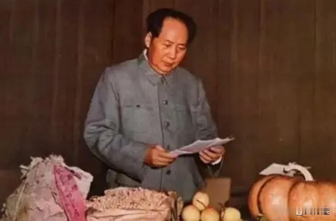 曾在中南海为毛主席做过饭的厨师王近仁回忆，毛主席用餐，只定原则，不定内容。