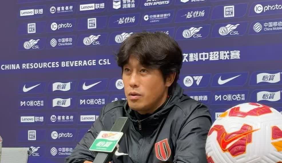 徐正源的韩国经纪人入境了...近日有确切消息传出，成都蓉城队主帅徐正源的韩国经纪