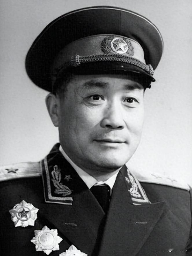 1962年，在对印反击战即将爆发之际，毛主席转向张国华，提出一个严峻的问题：“如