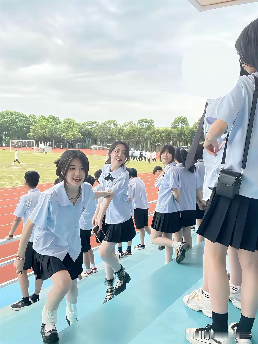 高中生的天花板，没有之一。