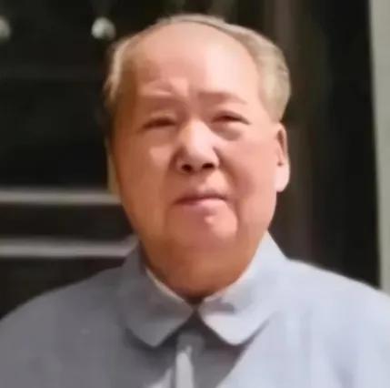 1975年，已经82岁高龄的毛主席突然问身边的人：“功德林里，还有国民党战犯吗？