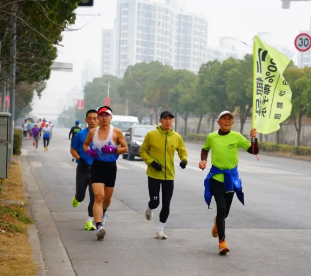 60岁后锻炼身体，到底还有没有“翻盘”机会？先说结论：有用，而且比任何年龄