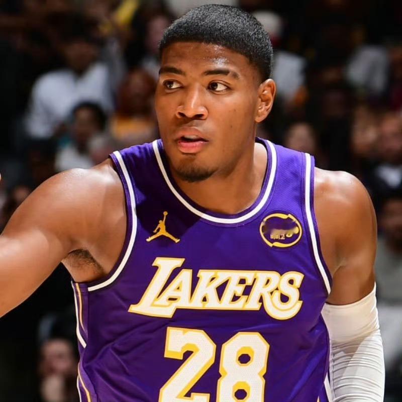 要给快船送温暖吗？湖人临阵又缺一名大将！洛杉矶湖人队今天要在“洛城德比”中迎