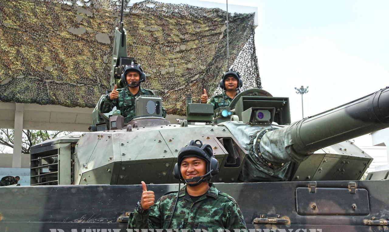 难怪泰国陆军这一次会如此的硬气，有了这么威猛的VT-4重型主战坦克，想低调都低调