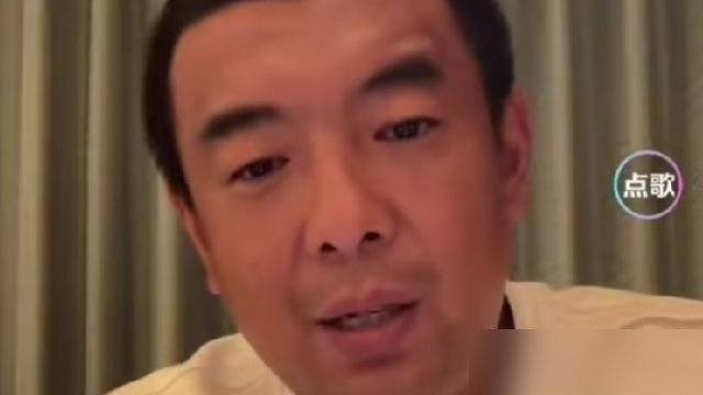 徐亮说胡荷韬不会踢球，没球商。结果这孩子亚运会3比0干泰国，自己进一个，还送出助攻。脸打得啪啪响。转