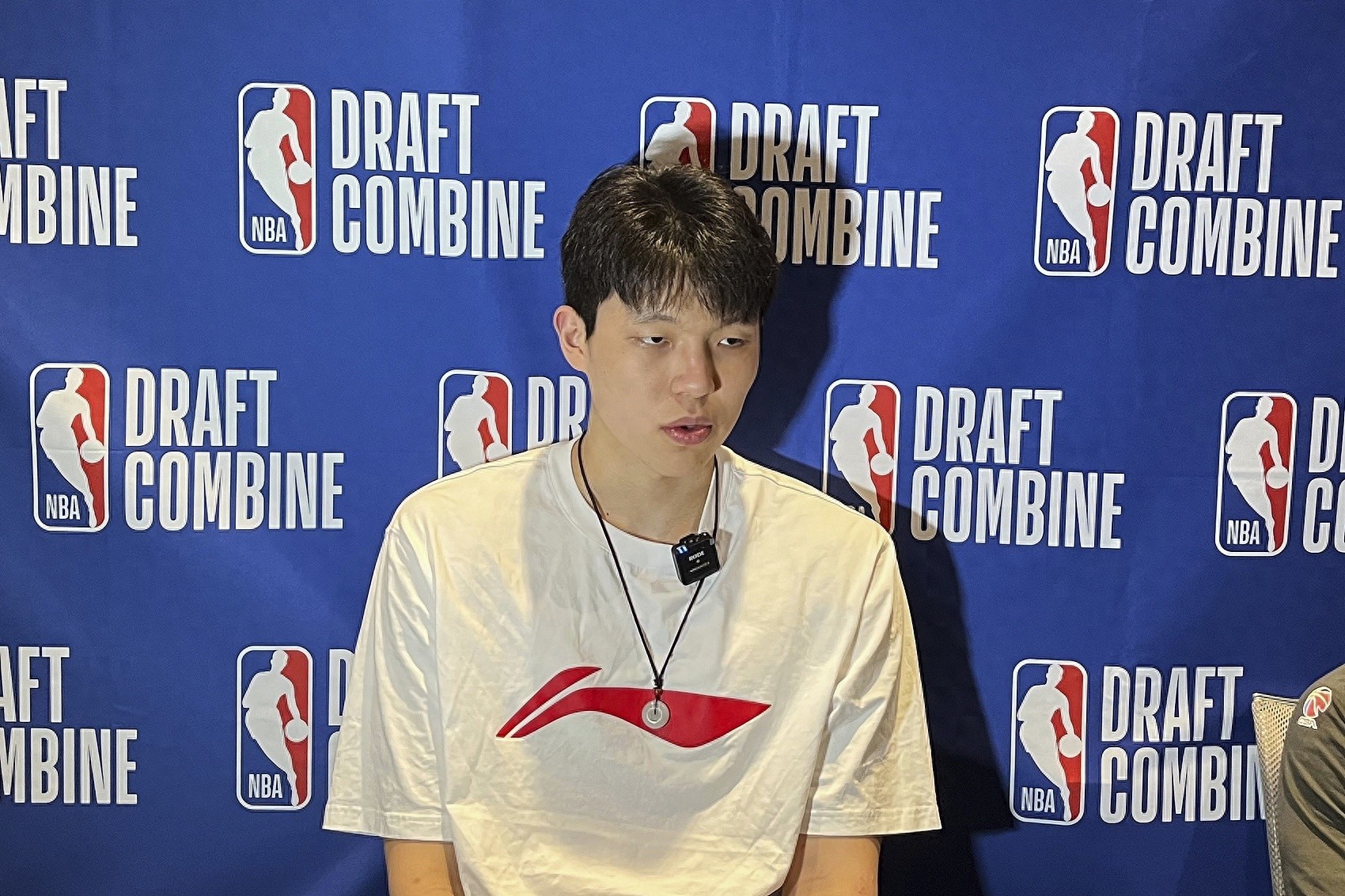 ESPN知名选秀专家JonathanGivony公布了最后一批“小绿屋”邀请函