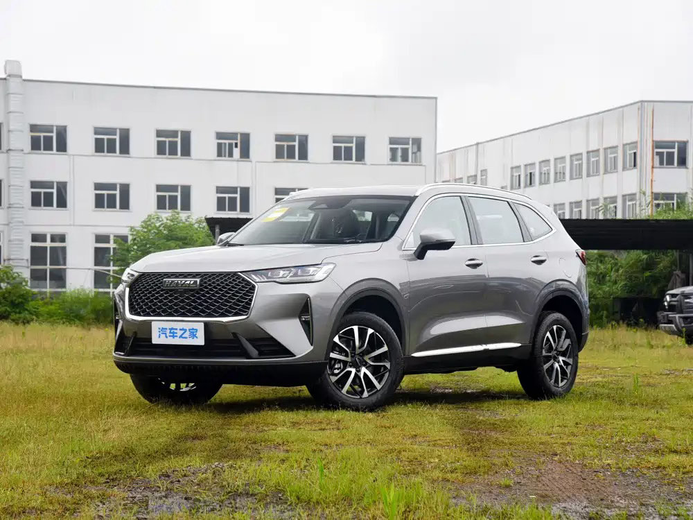 2026款哈弗H6国潮混动版，紧凑型家用混动SUV。车身尺寸4653mm×188