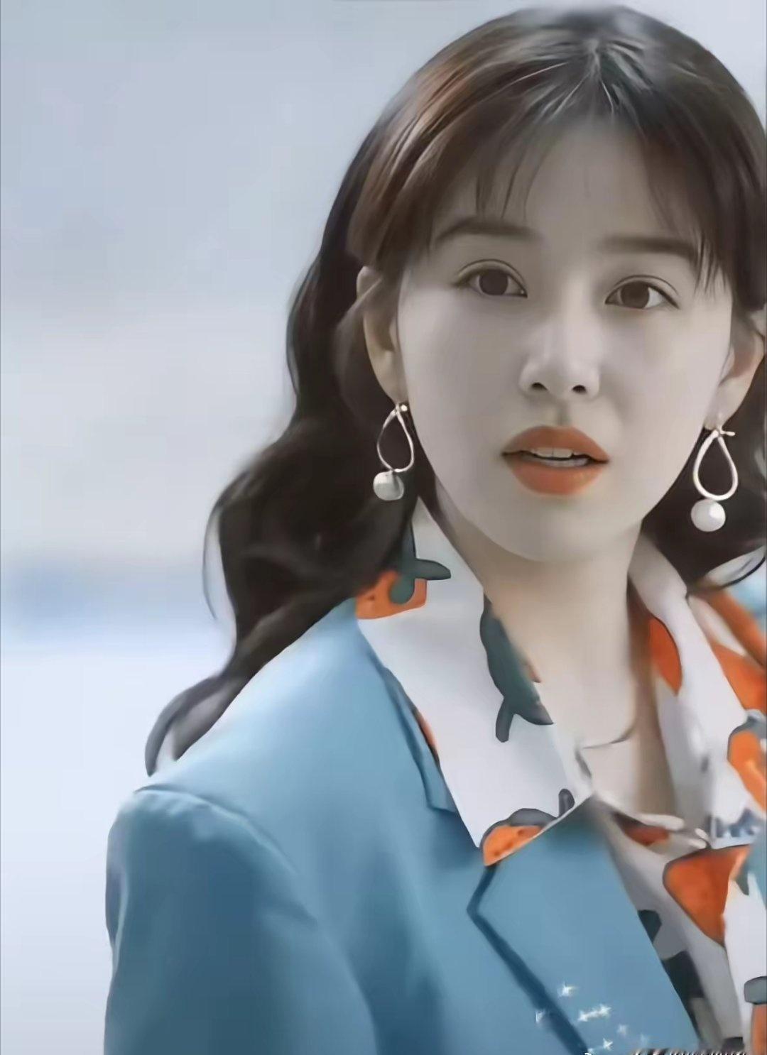 阚清子想要婚姻前男友纪凌尘耽误她好不容易遇到爱她的老公，结果却遇到孩子生产