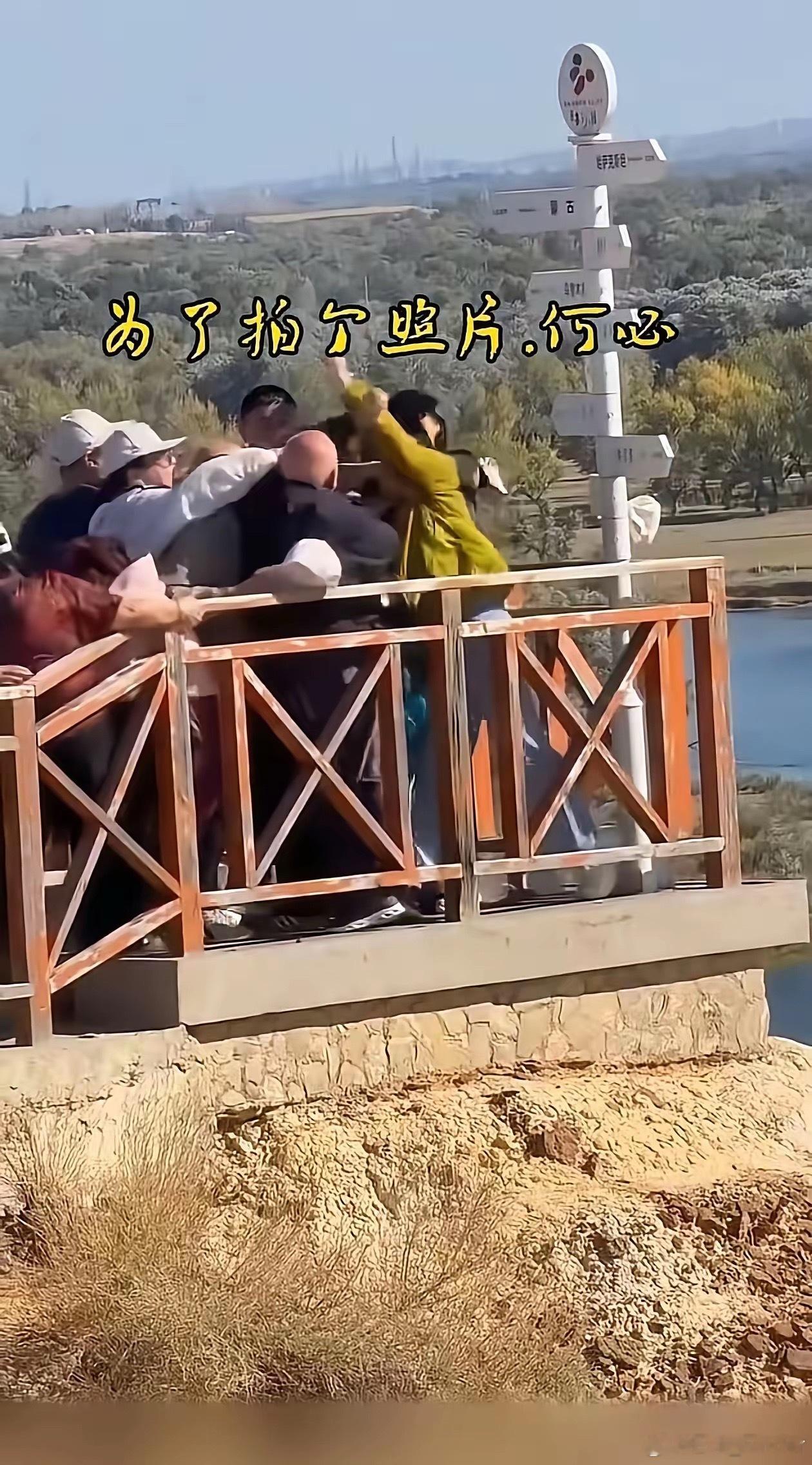自从《我的阿勒泰》火了以后，金秋国庆新疆的阿勒泰又上了热搜，不得不感慨阿勒泰真的