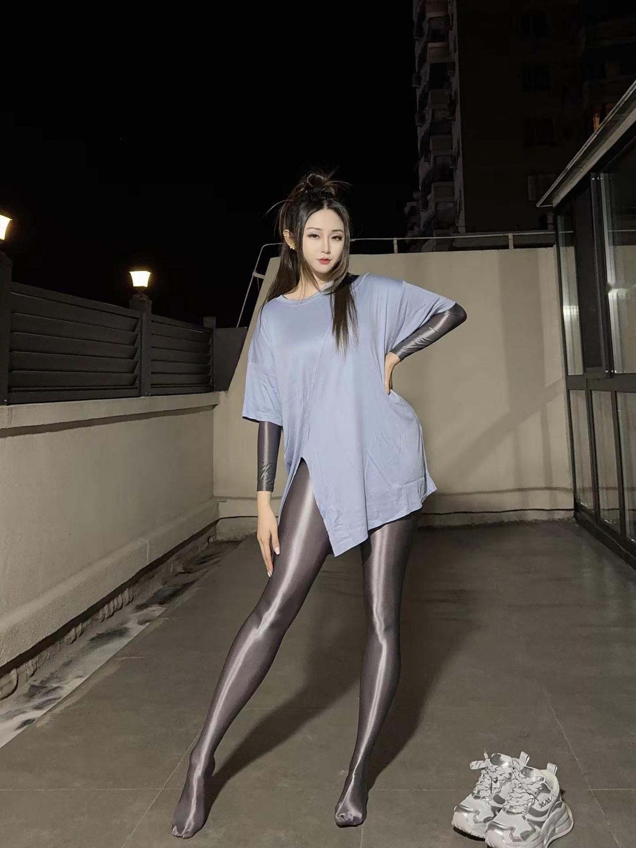 瑜伽穿搭。瑜伽服健身穿搭健身服