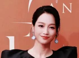 周一围啊周一围，你说你呀，娶谁不好现在好了，你老婆朱丹又出大事了，