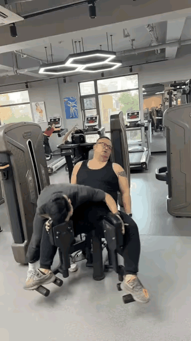 这样的锻炼，费教练[呲牙笑]。